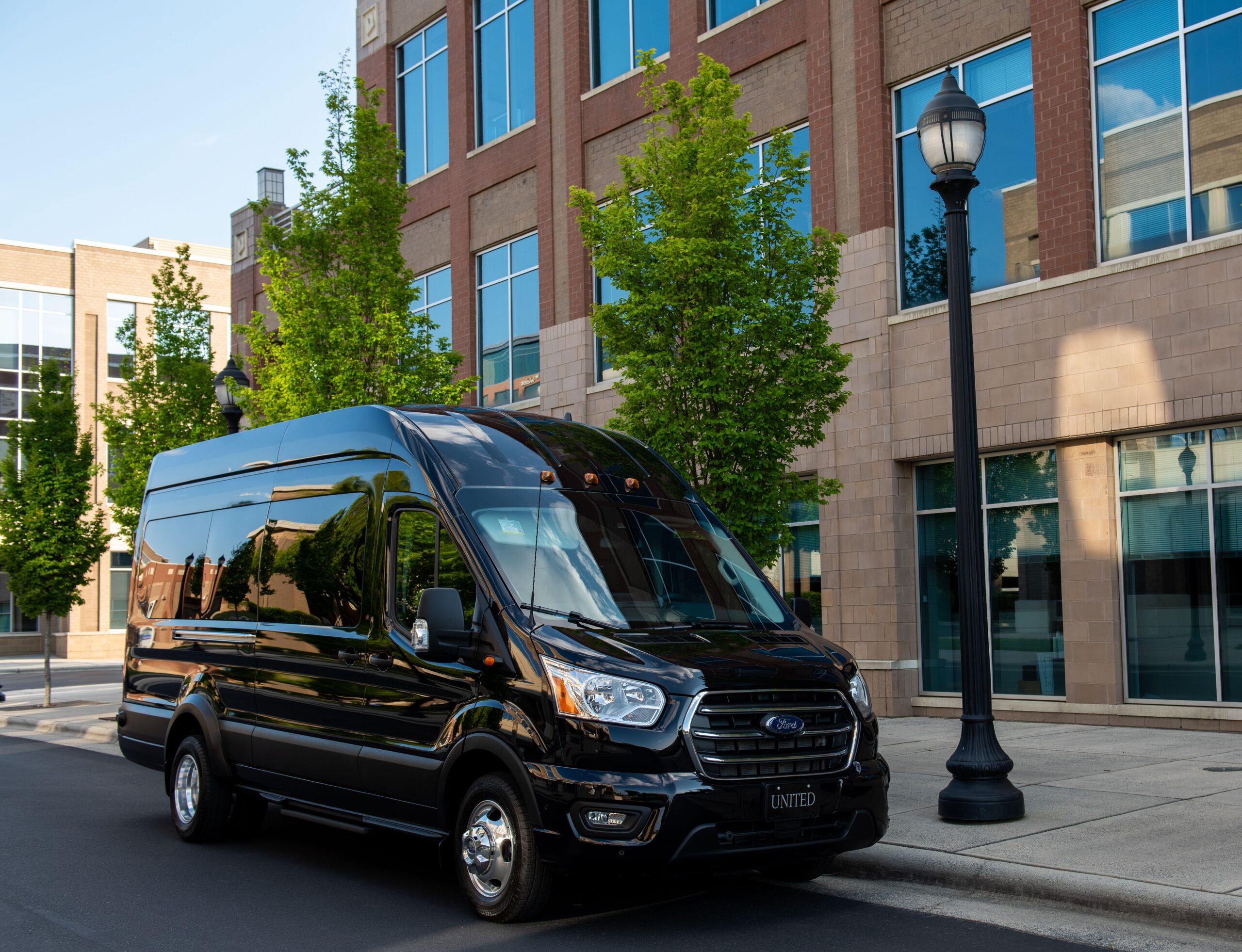 10 Passenger Charter Sprinter — executive group airport transportation Anaheim