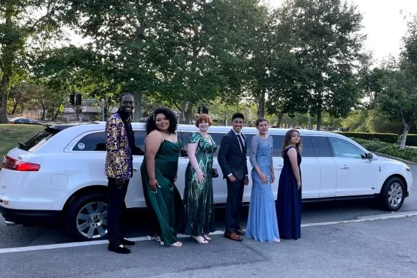 prom graduation party limousine services in woodland